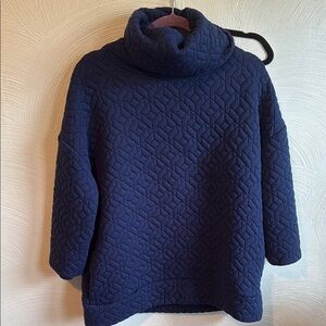 Navy Quilted Women's Sweater gap fit large